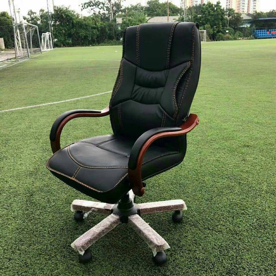 Chuyên cung cấp bàn ghế văn phòng, tủ hồ sơ, kệ trưng bày, quầy lễ tân, setup văn phòng theo yêu cầu, giao hàng lắp ráp tận nơi khu vực Sài Gòn, Bình Dương.