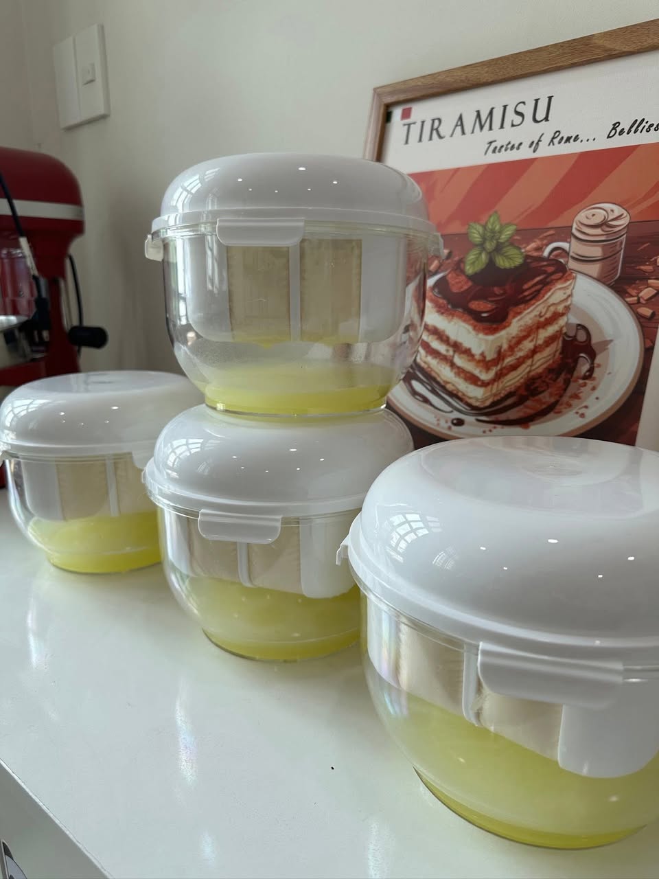 Bán sữa chua uống kefir và sữa chua Hy Lạp kefir, hỗ trợ tiêu hoá, eat clean, phù hợp người dị ứng lactose. Ship thứ 4 & thứ 6 hàng tuần. Liên hệ: 0917658787.