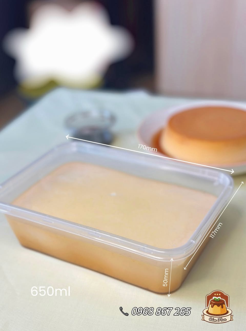 Flan nhà làm siêu to, mềm mịn béo thơm, caramel hấp dẫn. Menu: flan tròn 350ml, flan khổng lồ 650ml, combo, tặng cà phê cho mỗi đơn. Làm mới mỗi ngày.