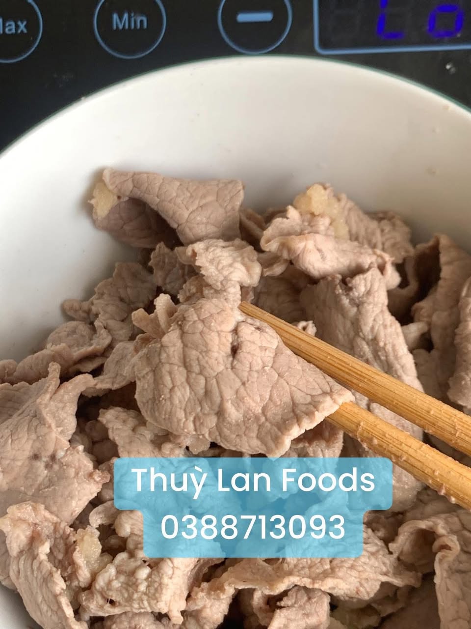 Bán tái thăn mềm bò thái sẵn cho quán bún, phở, lẩu, bò né. Đóng bịch 1kg, giao tận nơi Thủ Đức, miễn phí thùng xốp gửi đi tỉnh. Giá tốt từ 10kg.