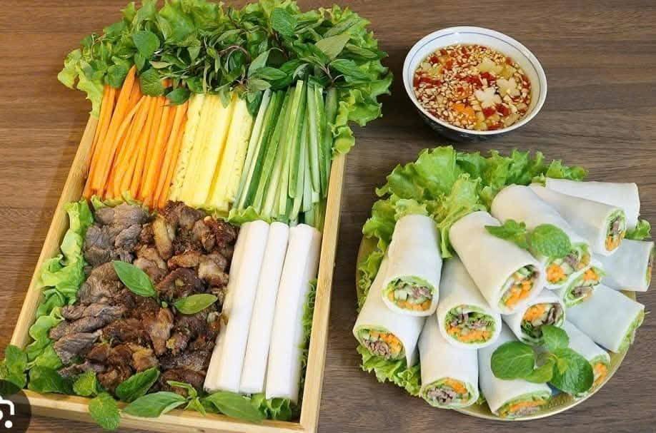 Bán mì lá Quảng Nam (phở cuốn) nhà làm, có thể nấu mì gà hoặc mua mì lá về cuốn chấm mắm. Giá 33k/kg, liên hệ cư dân toà B Masteri.