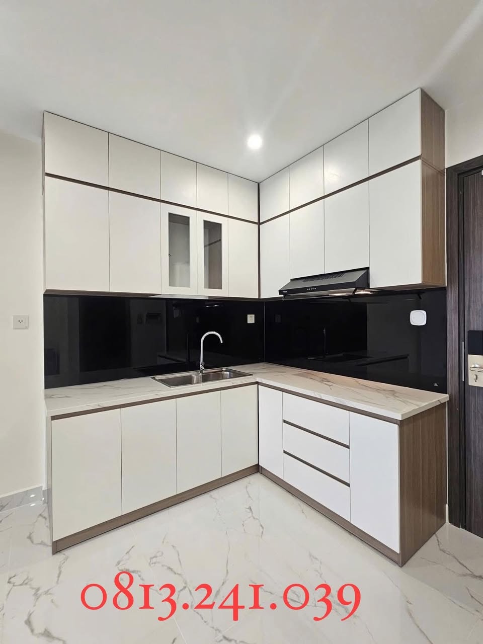 Dịch vụ thiết kế và thi công nội thất trọn gói, miễn phí thiết kế và khảo sát, chất lượng cao, chuyên nghiệp tại Vinhomes Gank Park, TPHCM.