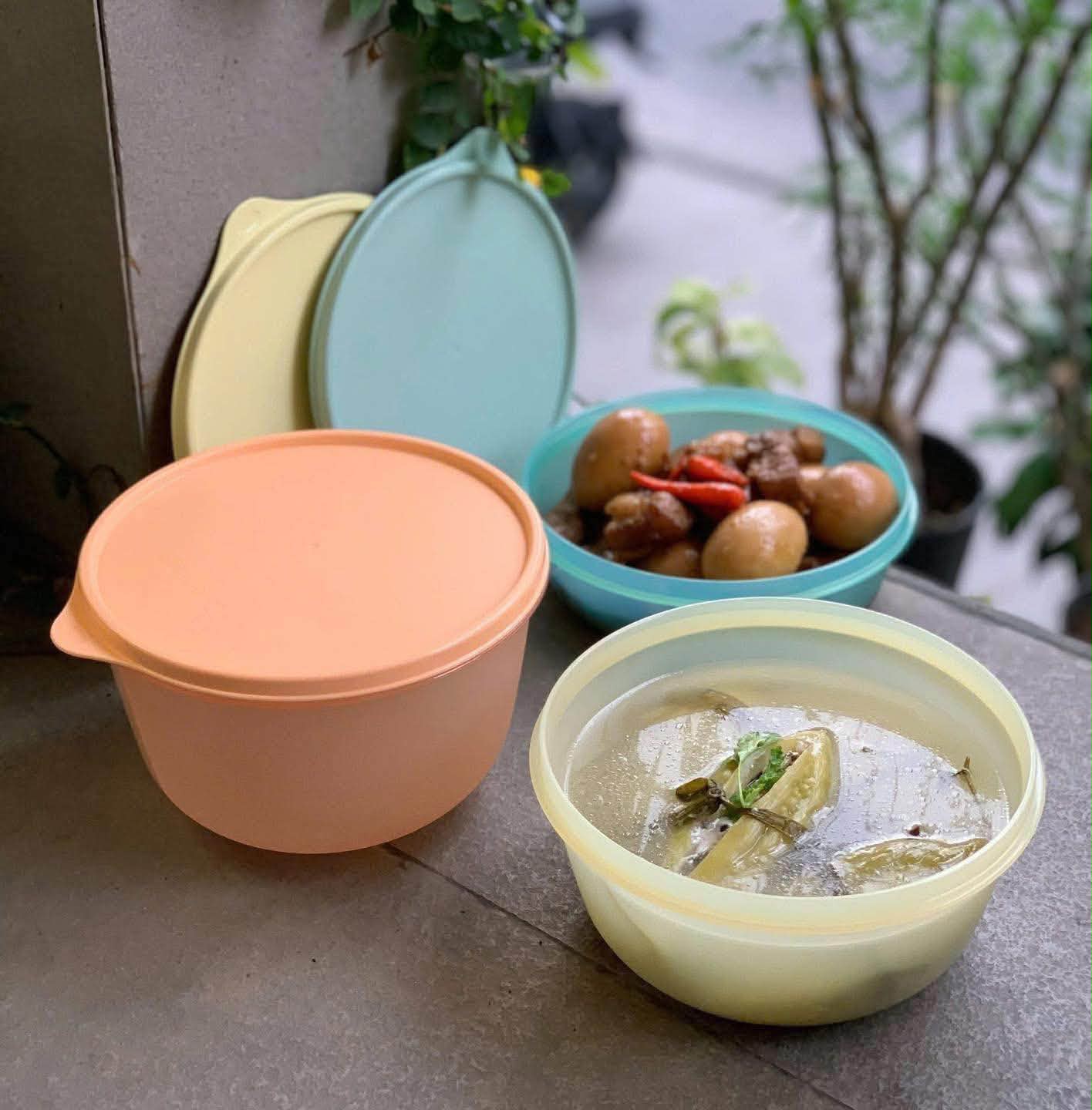 Bộ 3 tô Modular Tupperware chính hãng, dùng bảo quản thực phẩm, rau củ, món ăn đã sơ chế. Nắp kín khí, tiết kiệm diện tích bếp, chất lượng đảm bảo.