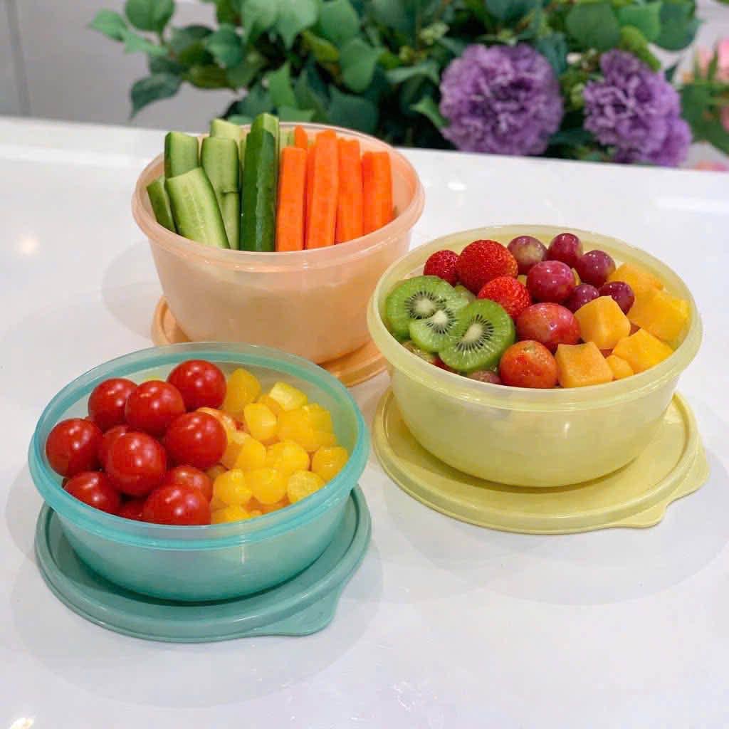 Bộ 3 tô Modular Tupperware chính hãng, dùng bảo quản thực phẩm, rau củ, món ăn đã sơ chế. Nắp kín khí, tiết kiệm diện tích bếp, chất lượng đảm bảo.