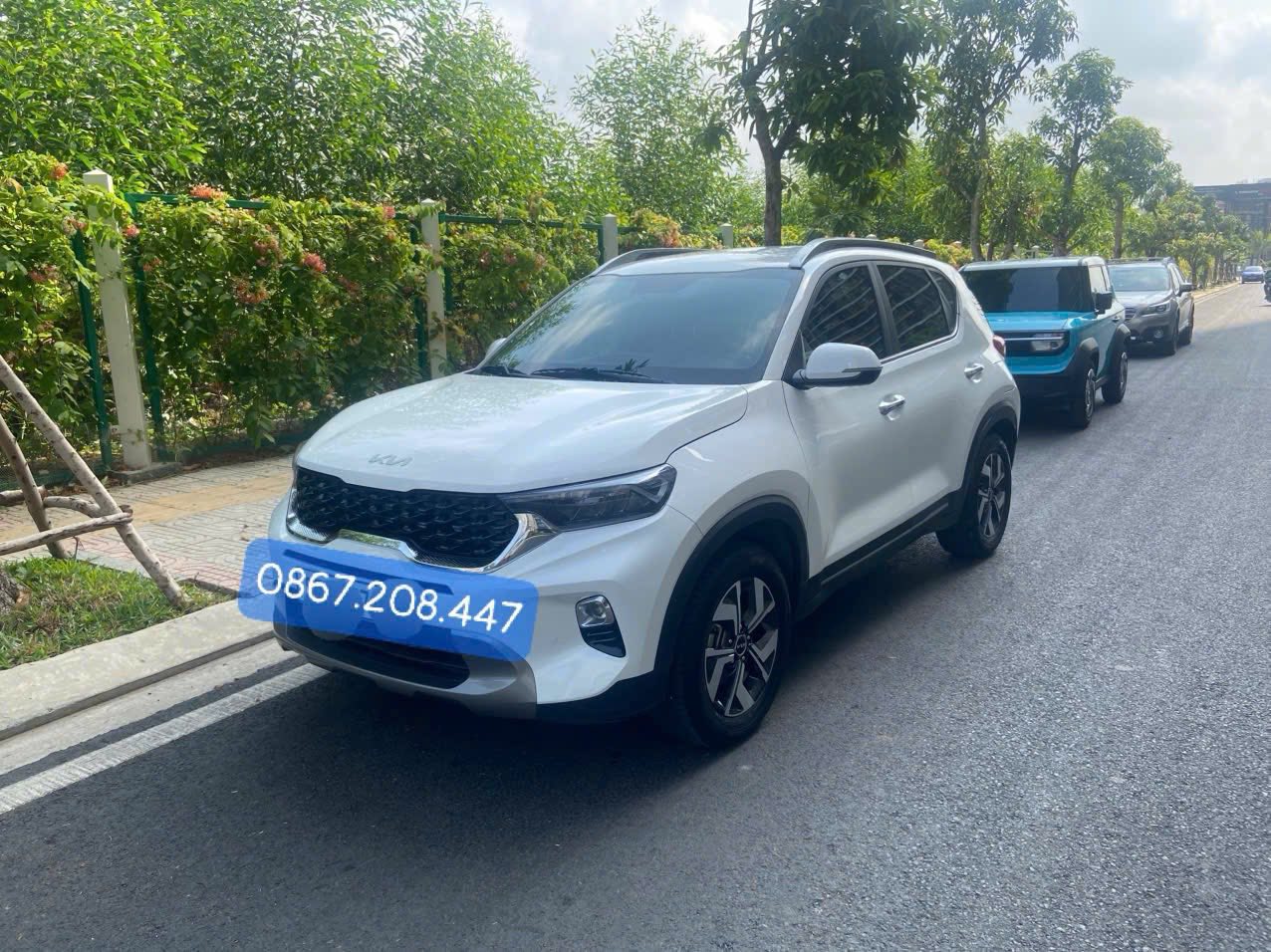 Cho thuê xe tự lái hoặc có tài, Kia Sonet 750k/ngày, Vinfast VF7 1200k/ngày (miễn phí sạc điện), giao xe nhanh tại Vinhomes Grand Park, Q9, Thủ Đức.