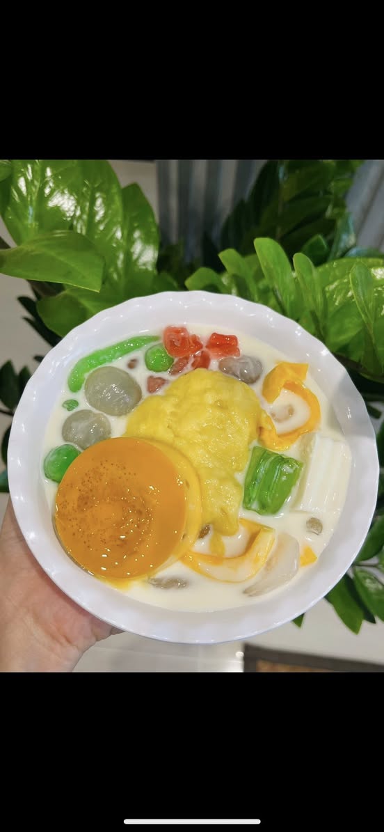Chè Huyền S1092 bán chè, nhận ship từ 2 ly. Liên hệ Zalo 0917341982 để đặt hàng. Phù hợp cho cư dân muốn thưởng thức chè ngọt.