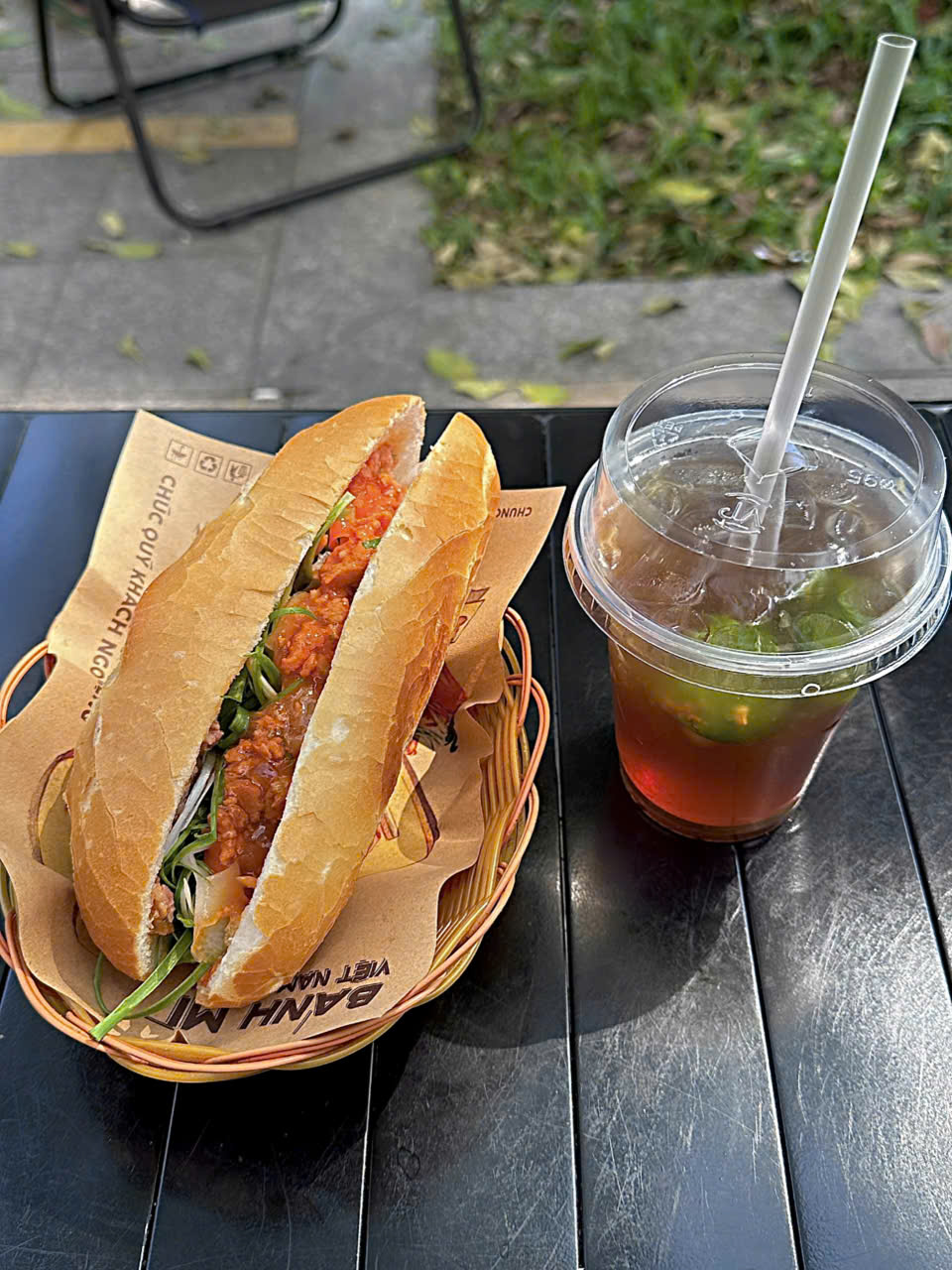 Bữa sáng đa dạng: bánh mì, xôi, bò né, cafe, yaourt, panna cotta, sữa hạt. Freeship nội khu Manhattan, Thủ Đức. Liên hệ: 0824.240.240.