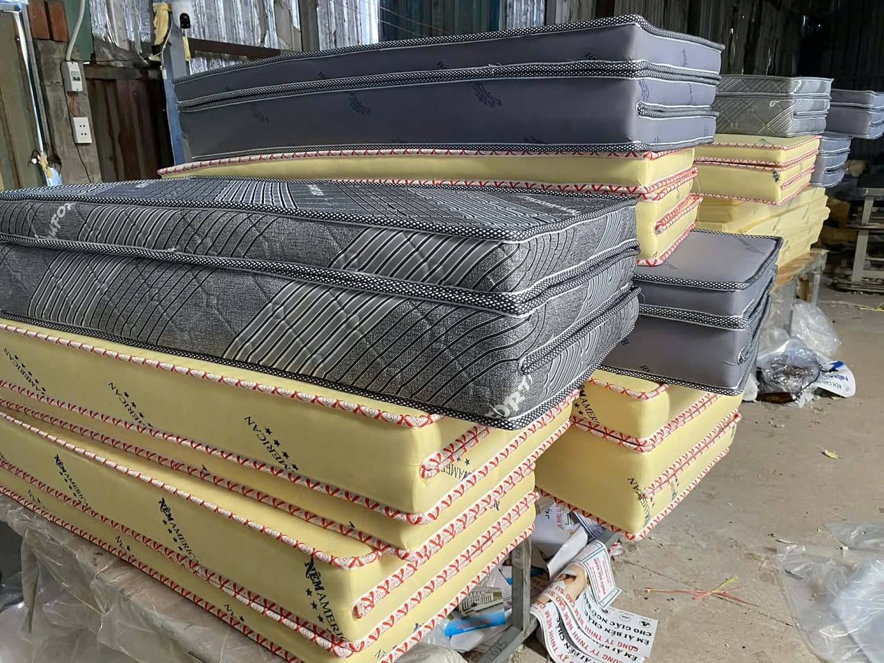 Bán nệm cao su American dày nhiều kích thước, giá từ 600k. Miễn ship khu vực Tp.HCM. Liên hệ Zalo 0366.595.649.