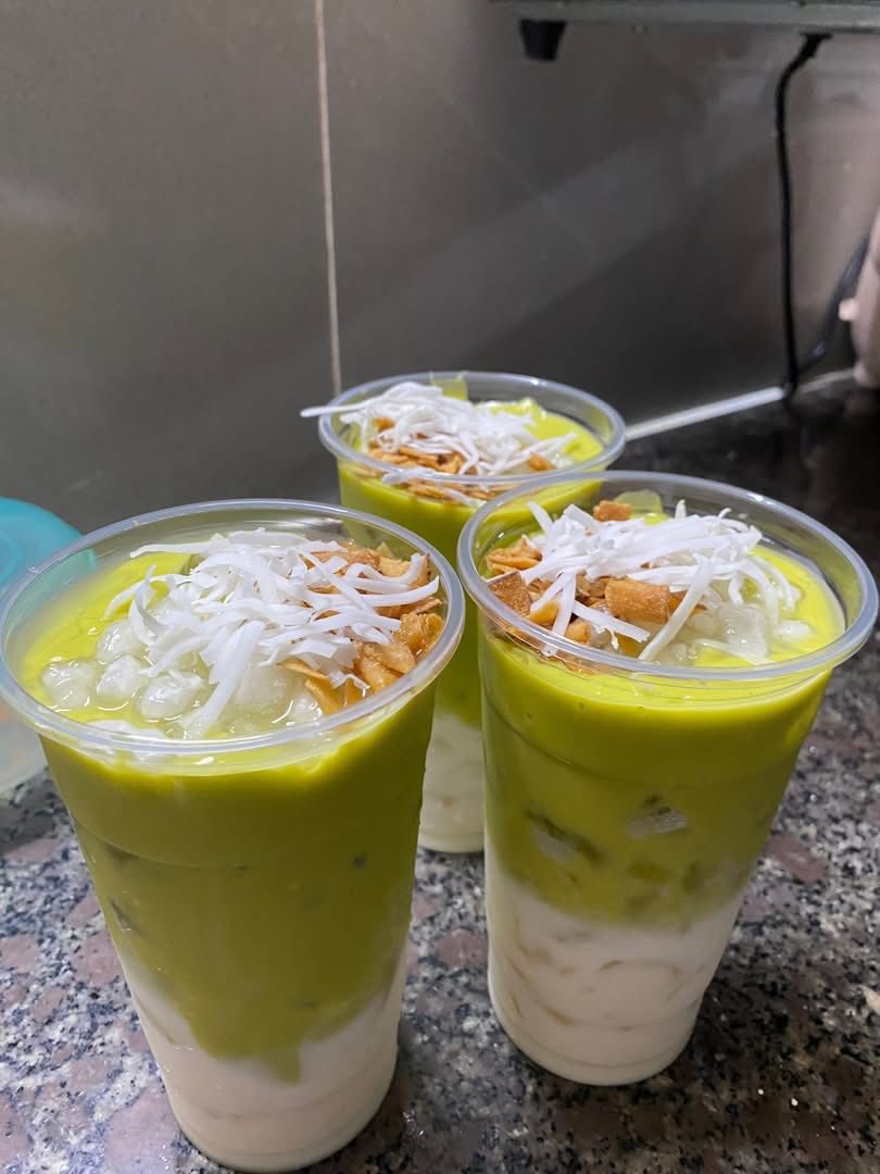Đồ uống đêm, menu nước kèm trân châu dừa nhà làm. Đặt hàng qua số 0376551830. Phù hợp cho team cú đêm thèm nước.