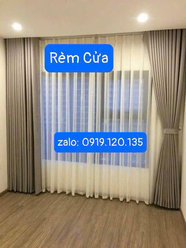 Dịch vụ lắp đặt giàn phơi thông minh, cửa lưới chống muỗi, lưới an toàn ban công, rèm vải, bạt che nắng mưa tận nơi tại Sài Gòn.